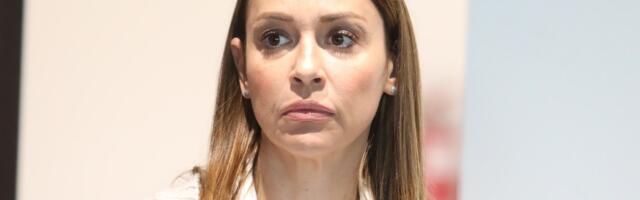 "MUŠKU PROSTITUTKU UHAPSITI" Zbog poteza našeg pevača Marijana Mićić pobesnela, upala u klinč sa njegovom ženom