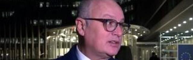 Весић са Вархељијем о реконструкцији регионалних пруга