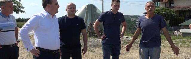 Ministar Selaković obišao poplavljena područja u opštinama Požega i Kosjerić
