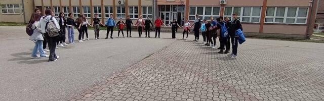 Obeležena Nedelja sećanja i zajedništva u OŠ „Preljina”