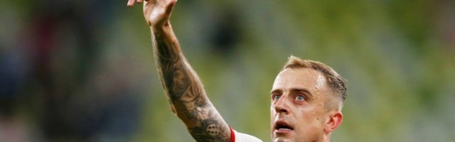 Kamil Grosicki najbaksuzniji igrač na svetu?! Zbog kašnjenja od 21 sekunde propao mu peti transfer u karijeri