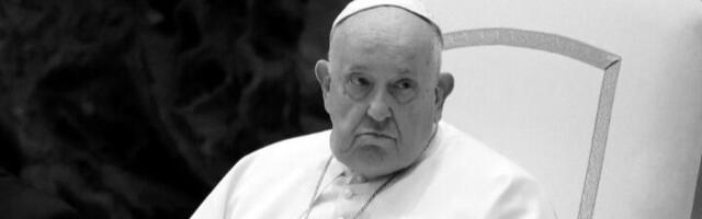 Nakon papine smrti, svi traže 2 filma - gledaju se kao nikada (FOTO)