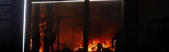 Vatra progutala dom Vere iz Valjeva: Komšija joj spasio život, a dobri ljudi sada pokušavaju da spasu njen dom