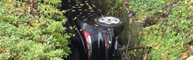 PRONAĐENA TELA U AUTOMOBILU KOJI JE SLETEO U JEZERO Stravična tragedija kod Čačka dobila tužan epilog