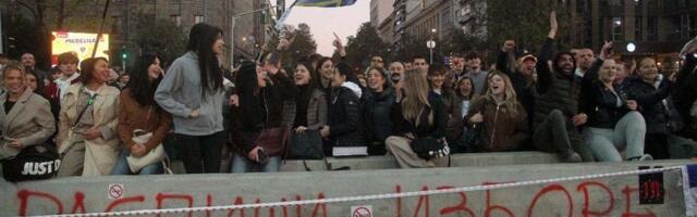 Čak i sakupljanje potpisa za izbore ne okuplja: Da li je brod saradnje studenata i opozicije otplovio?