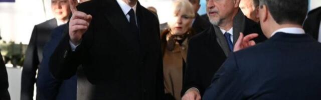 JAČANJE ODBRAMBENE MOĆI: Vučić u Astani o novim vojnim projektima i transferu najsavremenijih tehnologija - OVO mu je posebno privuklo pažnju (FOTO, VIDEO)
