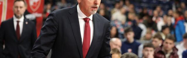 Obradović otkrio zašto nije igrao jedan od nosilaca igre Zvezde protiv Partizana: "Sagne se na parkingu..."