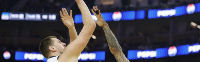 Десета узастопна победа Денвера и нови трипл-дабл Јокића