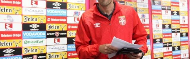 ŠPANCI TVRDE: Veljko Paunović nije ni počeo, a već odlazi sa selektorske pozicije?!
