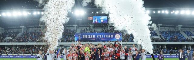 Pogledajte zašto kapiten Zvezde nije podigao trofej (VIDEO)