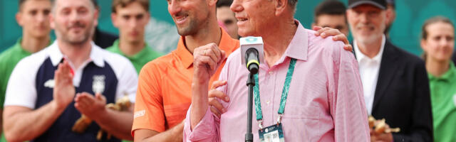 SVI SE SEĆAJU PILIĆEVIH SUZA ZBOG ĐOKOVIĆA: Legendu tenisa savladale emocije usred Beograda! (VIDEO)