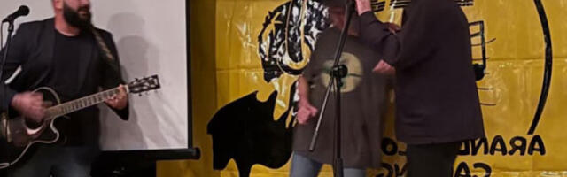 Звонцек се вратио кући