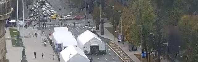 Sutra se uklanjaju šatori ispred Narodne skupštine