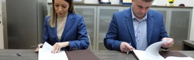 GUČA POSLE 60 GODINA DOBIJA NOVI VODOVOD! Ministarka Mesarović: To je tek početak onoga što ćemo raditi u Guči i Lučanima