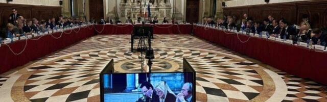 Venecijanska komisija objavila finalni izveštaj: Blokaderi na aparatima, samo pohvale za Srbiju (FOTO)