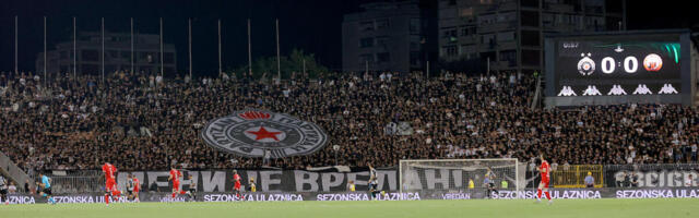 "DA VOLIM CRNO-BELE" I SKANDIRANJE SAŠI ILIĆU! Grobari na visini zadatka u Humskoj (Video/Foto)