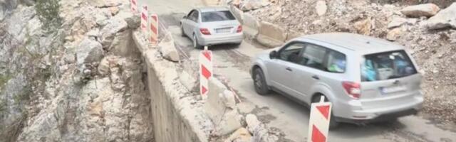 Rožajci o opasnom putu – Ako želite adrenalinsku vožnju, možete se ovuda provozati (Video)