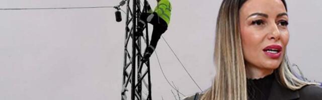 SNEŽNI PAKAO OKOVAO SRBIJU! Sela odsečena, hiljade ljudi bez struje! Ministarka Mesarović sa terena poručuje: NE STAJEMO DOK SVAKA KUĆA NE DOBIJE SVETLO!