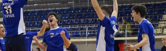 Odbojkaši i odbojkašice čačanske Gomnazije osvojili prvo mesto na Regionalnom prvenstvu srednjih škola