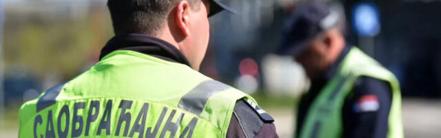 Saobraćajci sprečili tragediju: Vozač se zaustavio u Vrčinu, krenula drama u kojoj su sekunde odlučivale