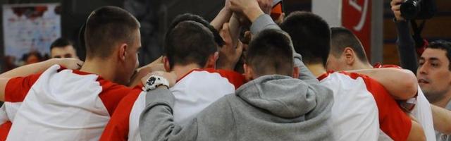 Juniori Zvezde ubedljivi u večitom derbiju: "Kradljivac" Topić engima za crno-bele