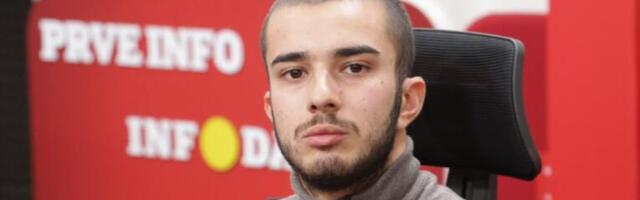 "PRETILI SU MI I PSOVALI MAJKU I SESTRU": Potresna ispovest studenta Vojina Lazarevića koga su BLOKADERI ZAROBILI NA FAKULTETU