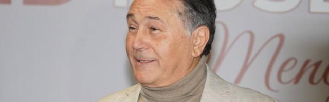 NIKO NIJE ZNAO DA JE TRUDNA! Naša pevačica zablistala na koncertu Halida Muslimovića, ŠUŠKA SE DA JE OVO NAJVEĆA TAJNA NA ESTRADI!