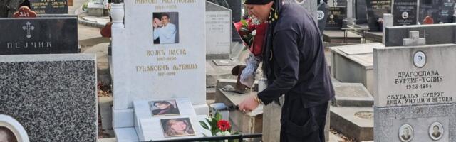 "Otac je me maltretirao, vučem traume i danas": Poznati pevač trpeo porodično nasilje