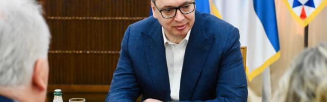 PREDSEDNIK SRBIJE OBRAĆA SE U 13 ČASOVA: Vučić prvo nastavlja konsultacije sa ove 3 stranke, a ovo je satnica