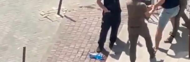 SUMNJE NA KORUPCIJU U UKRAJINI: Desetine pretresa u okviru istrage protiv službenika za regrutaciju