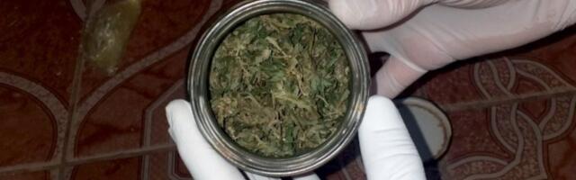 U tegli držao 863 grama marihuane! Uhapšen diler iz okoline Aleksinca