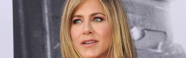Dženifer Aniston snimila eksplicitnu scenu koja je bila toliko šokantna da je IZBAČENA iz filma (VIDEO)