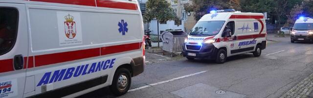 Auto završio na krovu kod Malče: Povređeno četvoro, među njima dete (5) i beba