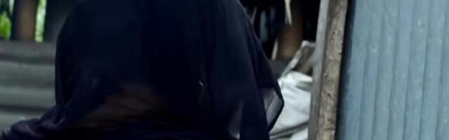 Devojčice i žene prinuđene da ZADOVOLJAVAJU klijente pred rođenom DECOM! Celo selo je BORDEL, a sa mrtvima...