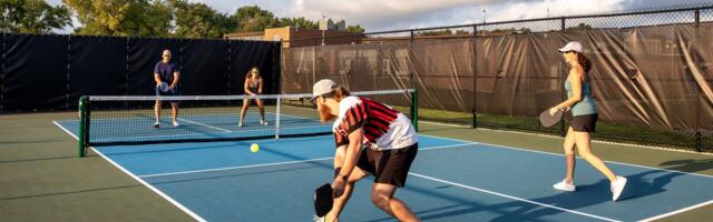 Horor snimak sa smrtonosnog meča piklbola: Pokušao da dohvati lopticu, ali mreža nije...