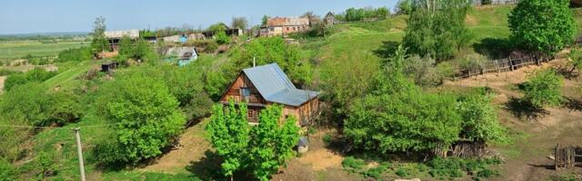 ČUDO PRIRODE U JANUARU! Na kalendaru još uvek zima, a u ovom selu PROCVETALI vesnici proleća: Iznenadile i meštane! (FOTO)