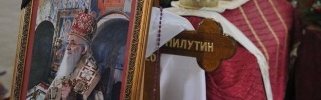 Molitveni oproštaj od Vladike Milutina