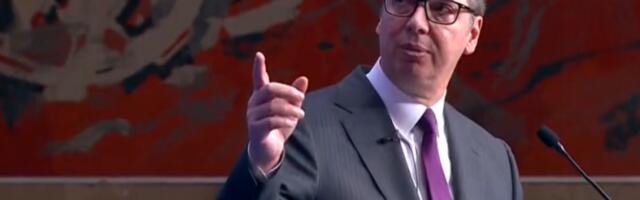 VUČIĆ POZVAO NAROD U BEOGRADSKU ARENU! Predsednik se oglasio moćnom porukom: "Za Srbiju! Za našu porodicu!" (VIDEO)