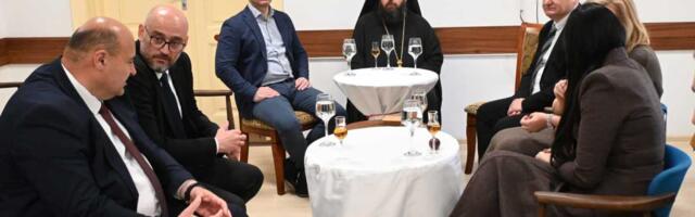 MINISTAR MILIĆEVIĆ NA VASKRS SA SRBIMA U HRVATSKOJ: "Važno je da budemo zajedno i sačuvamo mir, stabilnost i veru u budućnost"!