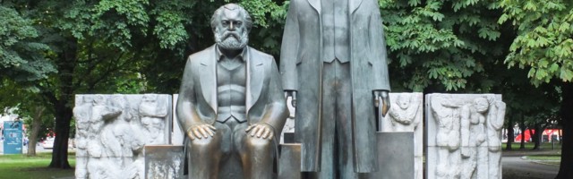 I. Miladinović: Marks i Engels su nazivali Srbe zakržljalim narodom