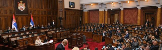 Vlast "objasnila“ zašto se usvaja ZAKON O LEGALIZACIJI po hitnom postupku