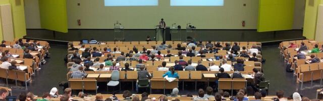 Fakultet srpskih studija "od presudnog značaja za budućnost Srbije": Izučavaće se teologija i nac. bezbednost