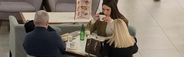 PAPARACO: Evo sa kim smo uhvatili Anđelu Đuričić u tržnom centru!