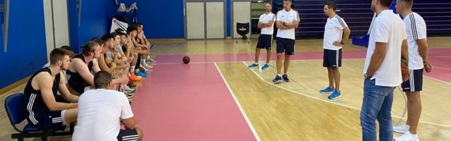 Mega počela pripreme, novajlije već u pogonu - prosečna starost ekipe 20,3 godine,