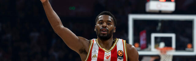 DELIJE U ŠOKU: Šta je ovo Batler radio u poslednjem napadu Zvezde protiv Partizana... (VIDEO)