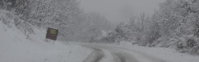 U Valjevu proglašena vanredna situacija zbog problema izazvanih snegom: Više od 10.000 ljudi bez struje