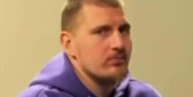 NIKOLA JOKIĆ URADIO NEŠTO ŠTO JE REKAO DA NIKADA NEĆE! Srbin poklekao, kamere ga uhvatile: Snimak koji obilazi planetu (VIDEO)