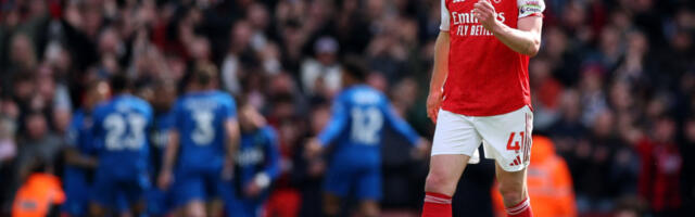 Klasični Arsenal - Titula ponovo dovedena u pitanje! Petrović i Bornmut slavili u Londonu