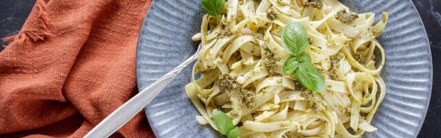 Taljatele sa pesto sosom i piletinom: Jednostavno, brzo i kremasto