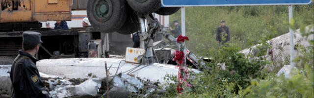 Магла, погрешан курс и навигатор под алкохолом: како је авион код Петрозаводска промашио писту